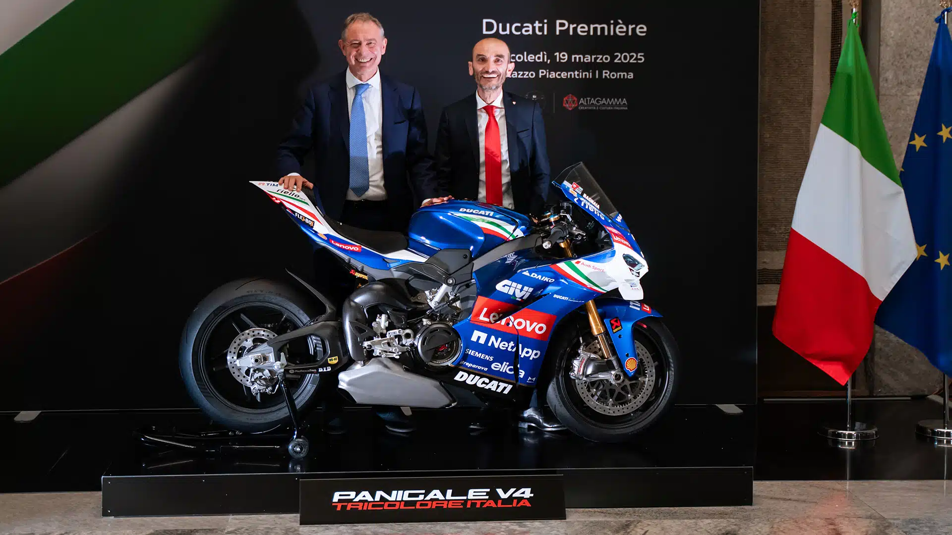 Ducati Panigale V4 Tricolore Italia 