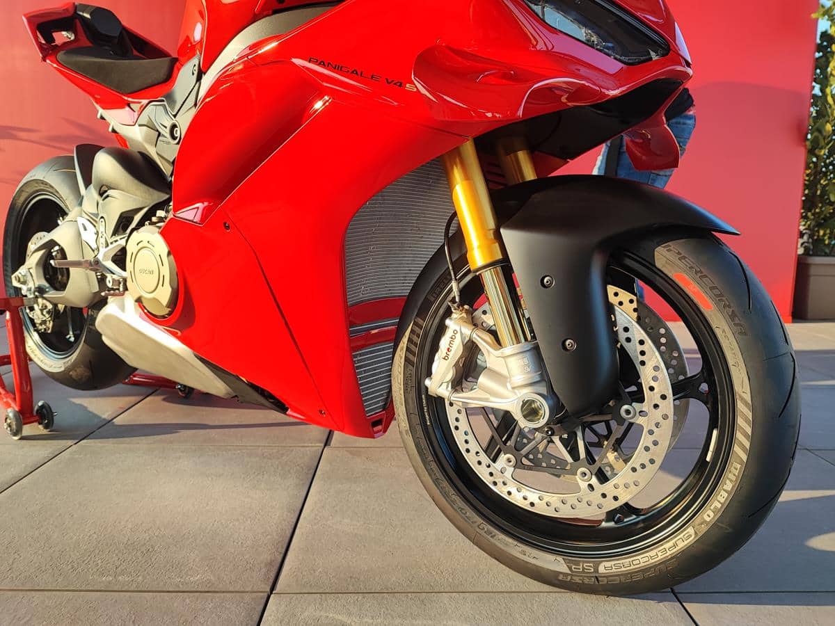 Ducati Panigale V4 V21A - Foto live