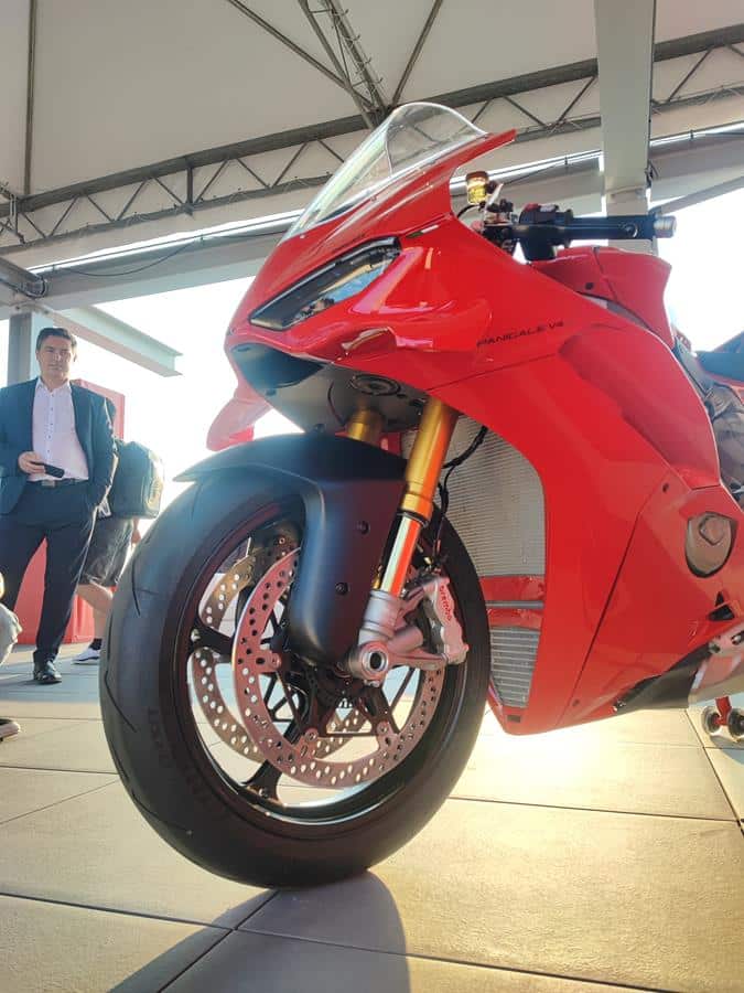 Ducati Panigale V4 V21A - Foto live