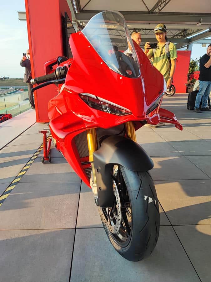 Ducati Panigale V4 V21A - Foto live