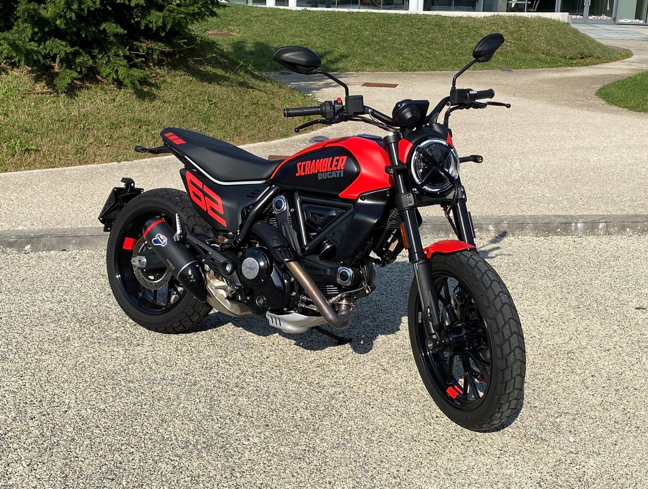 DUCATI SCRAMBLER FULL THROTTLE 800 2023 - PROVA SU STRADA