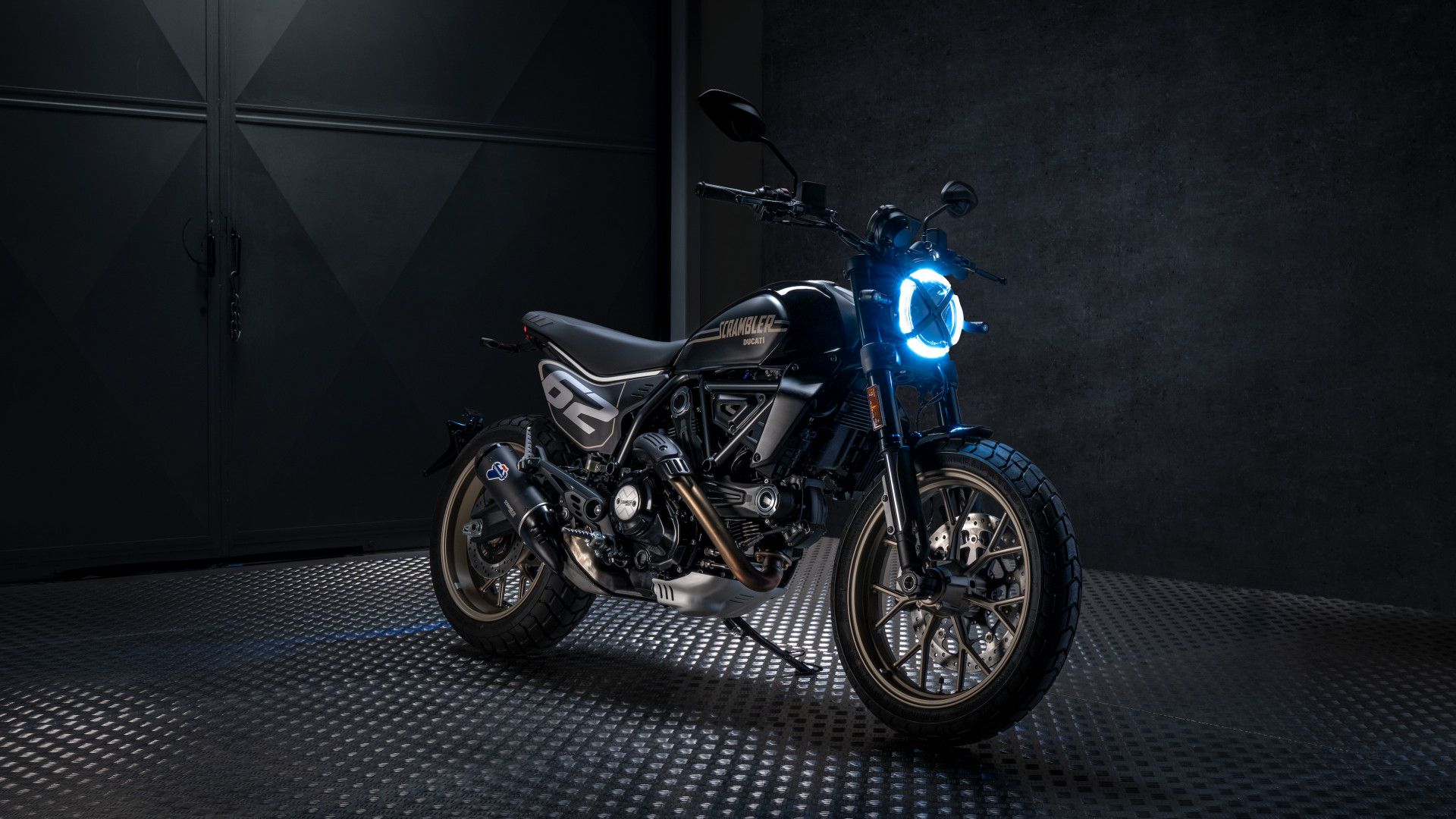 Ducati Scrambler Icon Dark e Full Throttle 2025