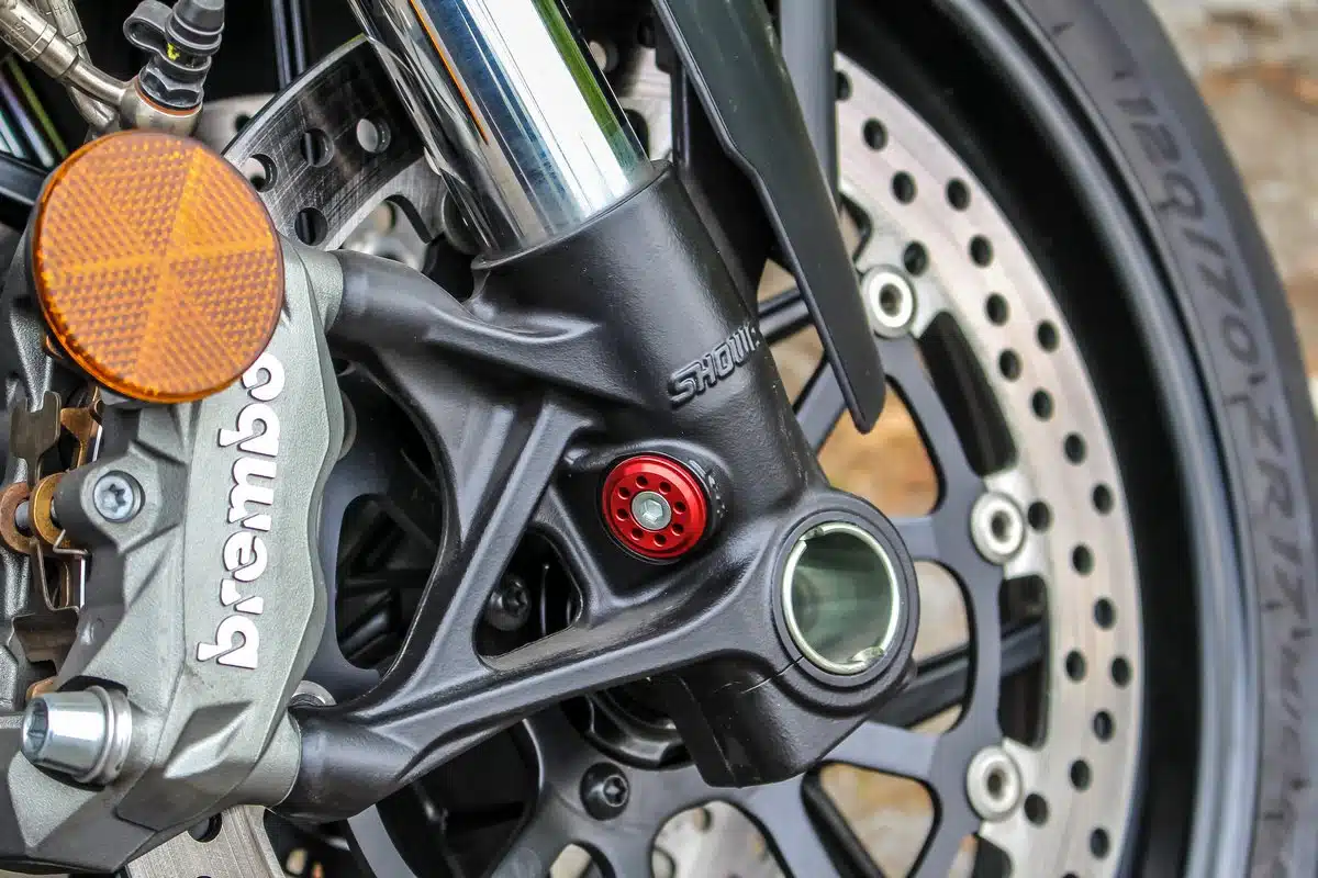 Ducati Streetfighter V2