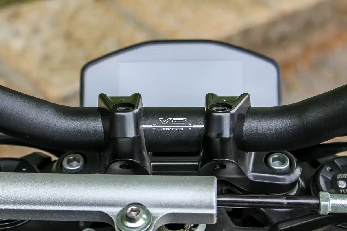 Ducati Streetfighter V2