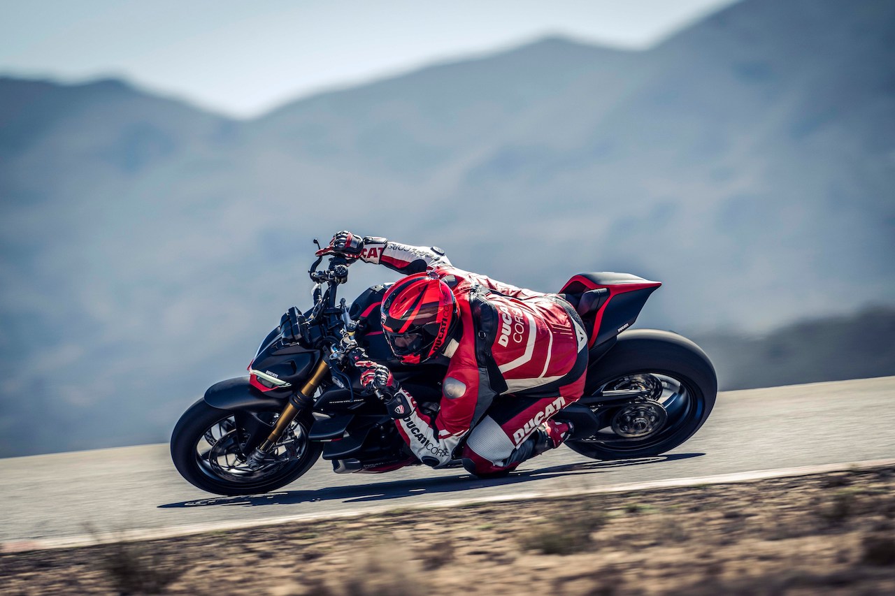 Ducati Streetfighter V4 SP2 - foto 2023 