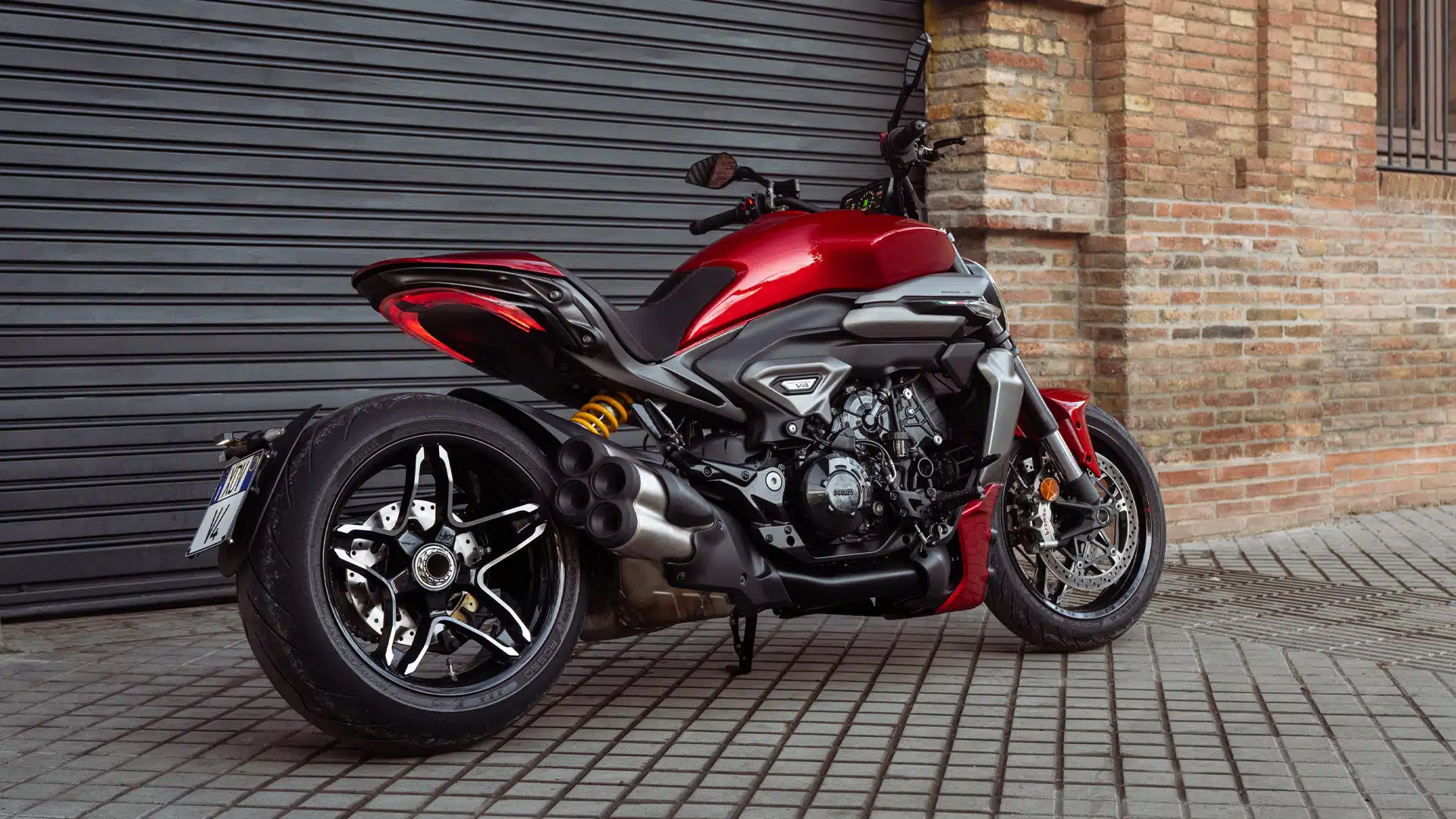 Ducati XDiavel V4