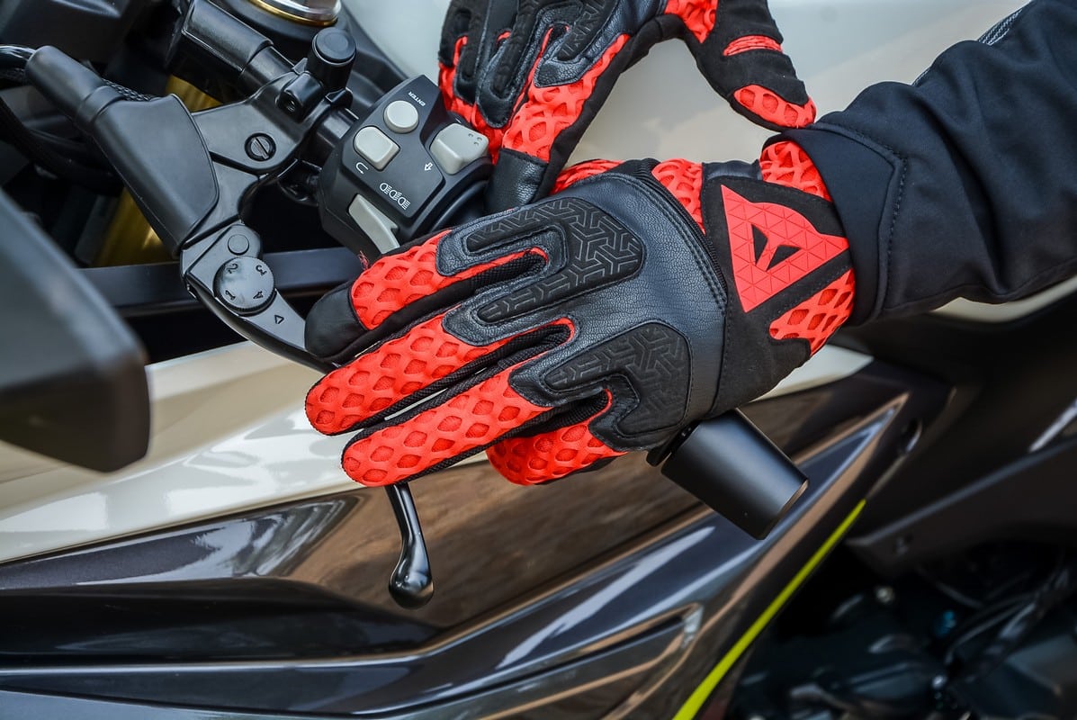 Giacca Air Frame 3 Tex e Guanti Air-Maze