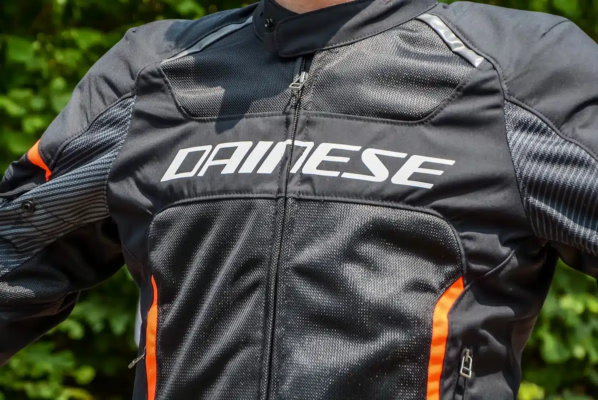 Giacca Air Frame 3 Tex e Guanti Air-Maze