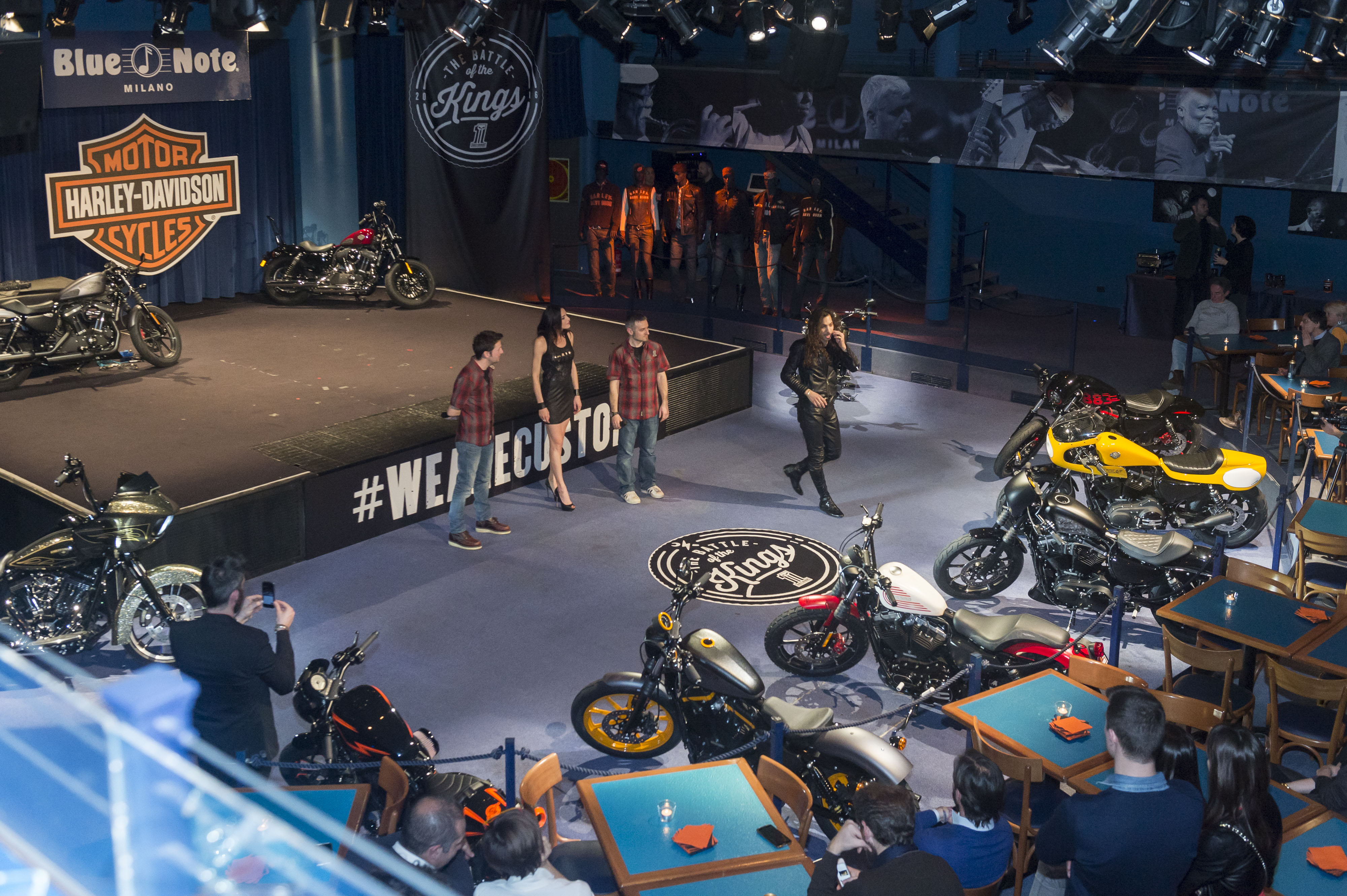 Harley Davidson - Dark Custom Night