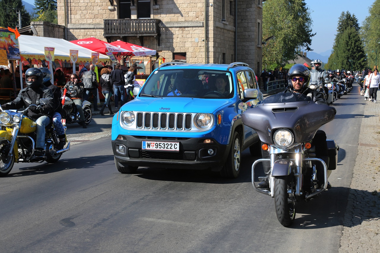 Harley-Davidson - Jeep