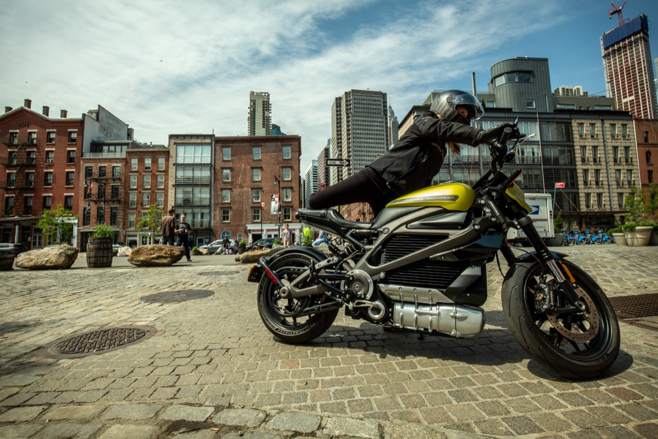 Harley-Davidson LiveWire - nuove foto 