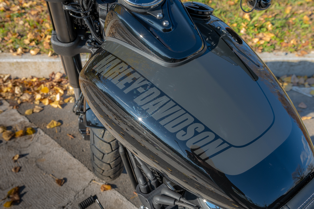Harley-Davidson Softail Fat Bob - Prova su strada 2018