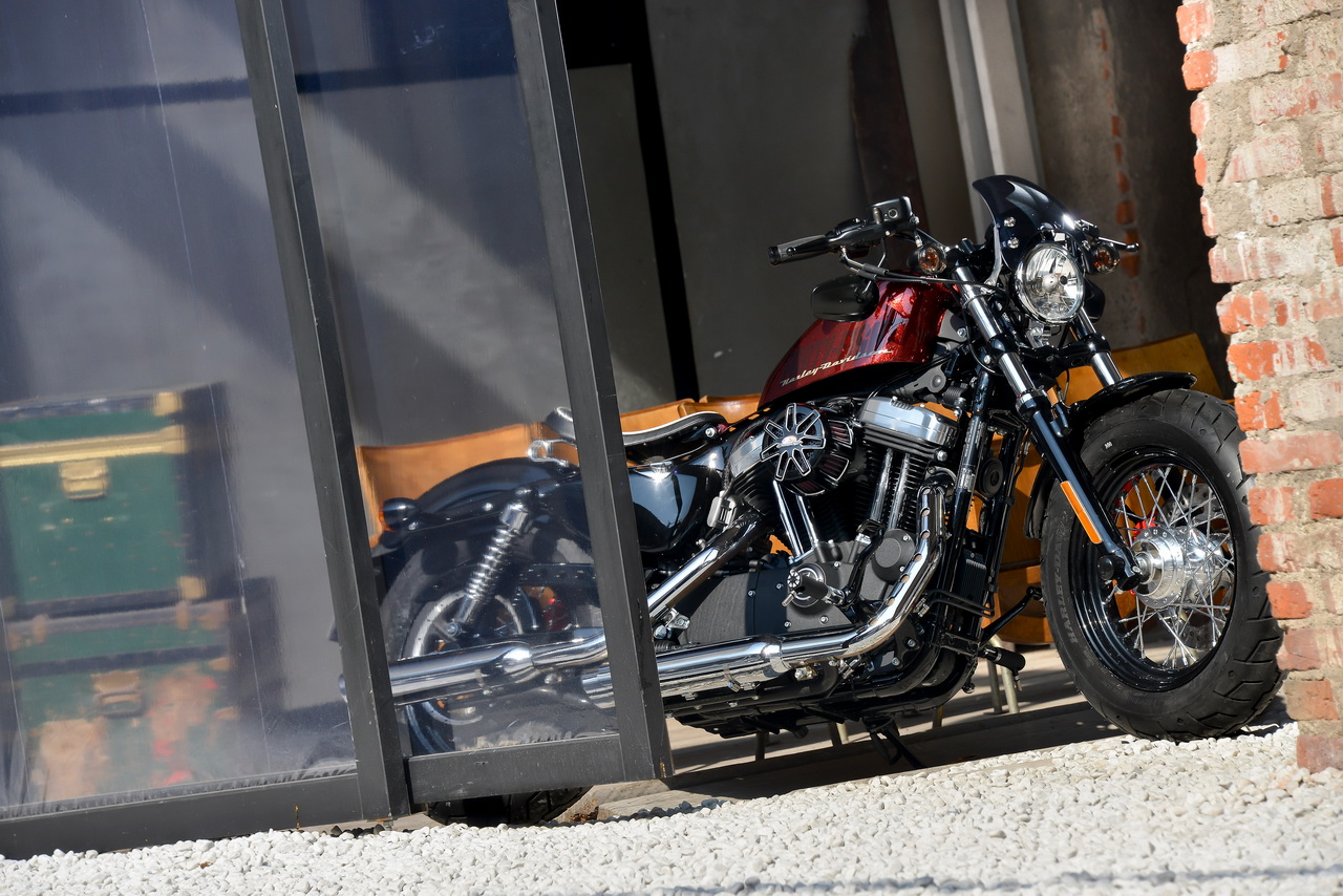 Harley-Davidson WEARECUSTOM - Foto ufficiali Dark Custom 2015
