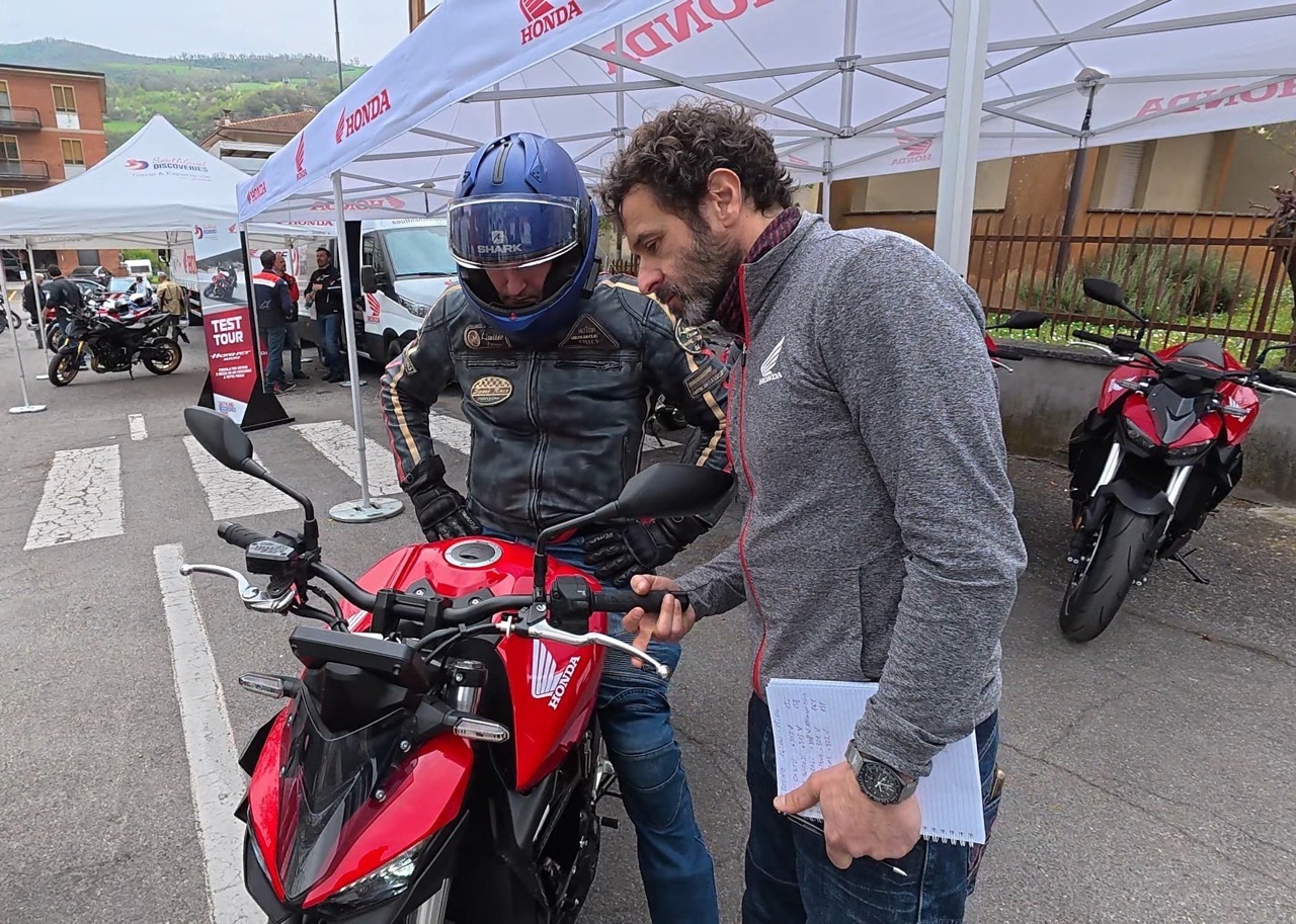 Honda CB1000 Hornet 2025 - Test Tour