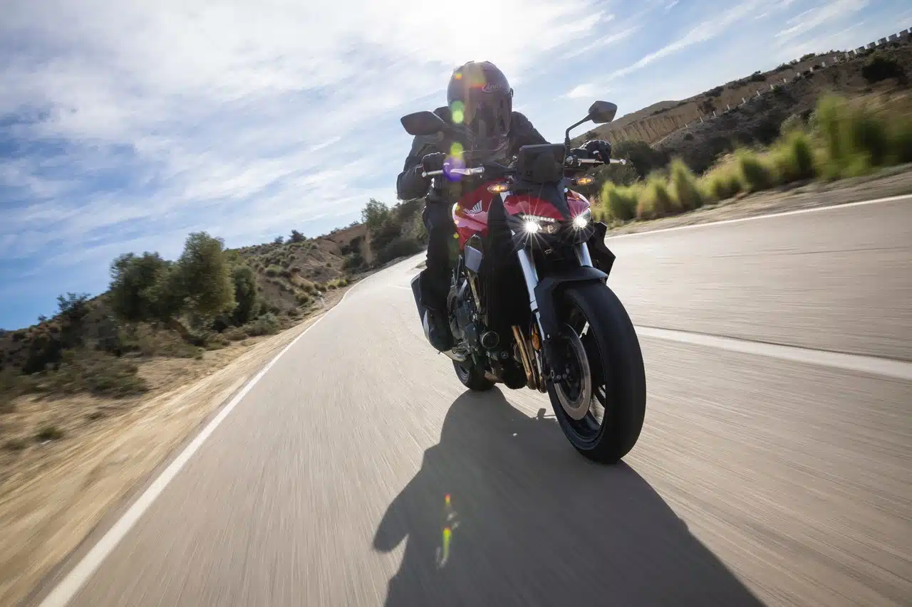 Honda CB1000 Hornet 2025 - Test Tour