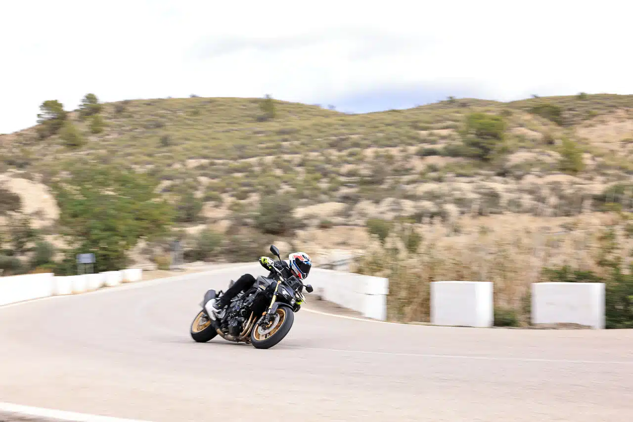 HONDA CB1000 HORNET 2025