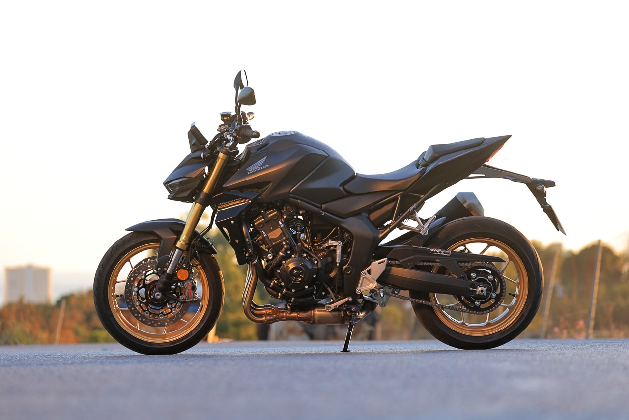 HONDA CB1000 HORNET 2025