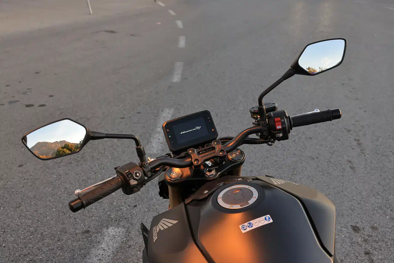 HONDA CB1000 HORNET 2025