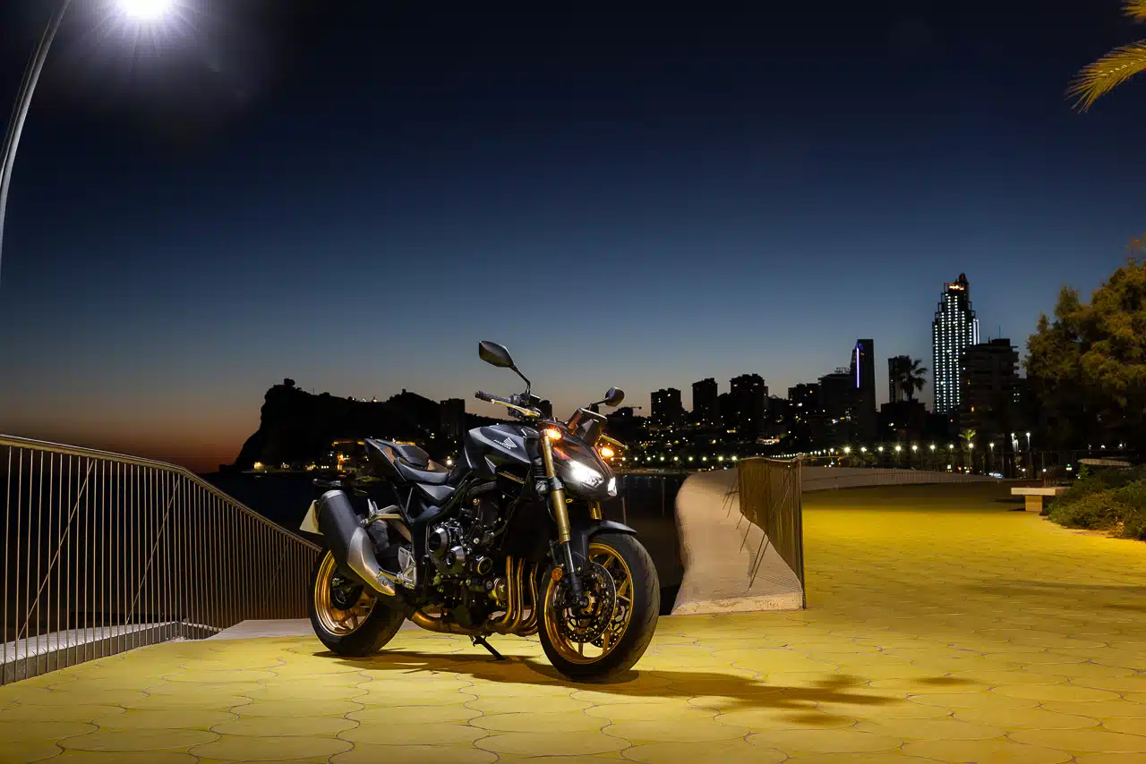 HONDA CB1000 HORNET 2025