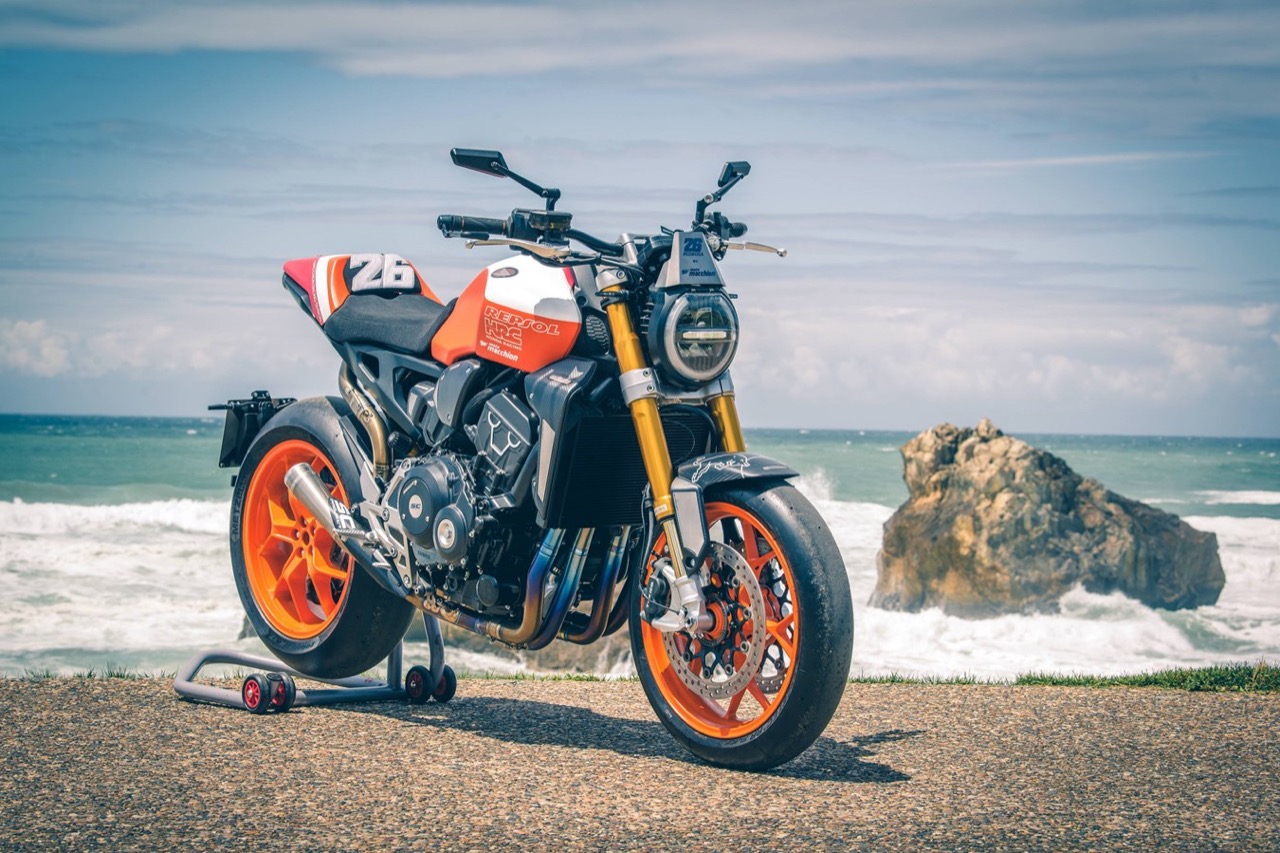 Honda CB1000R - esemplari Wheels & Waves 2019