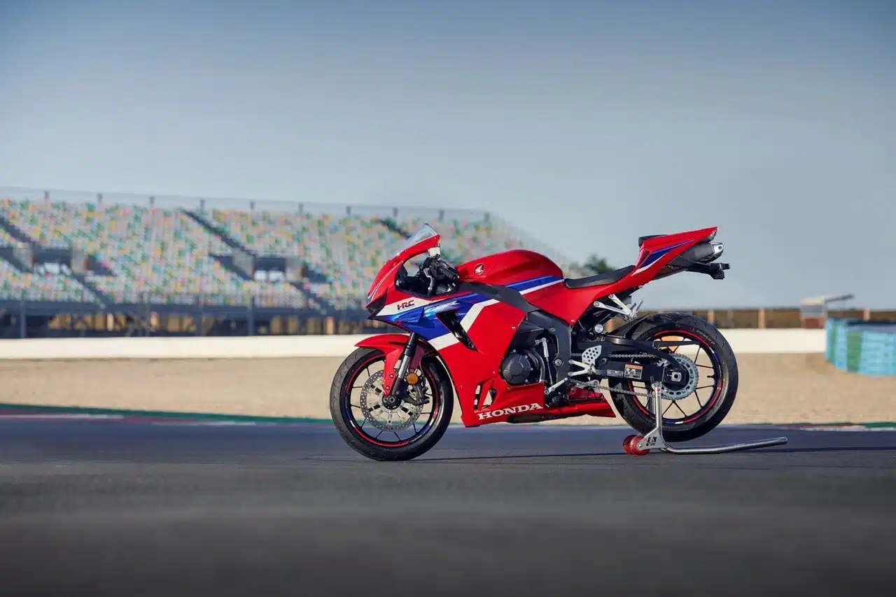 Honda CBR600RR 2024 - Foto ufficiali