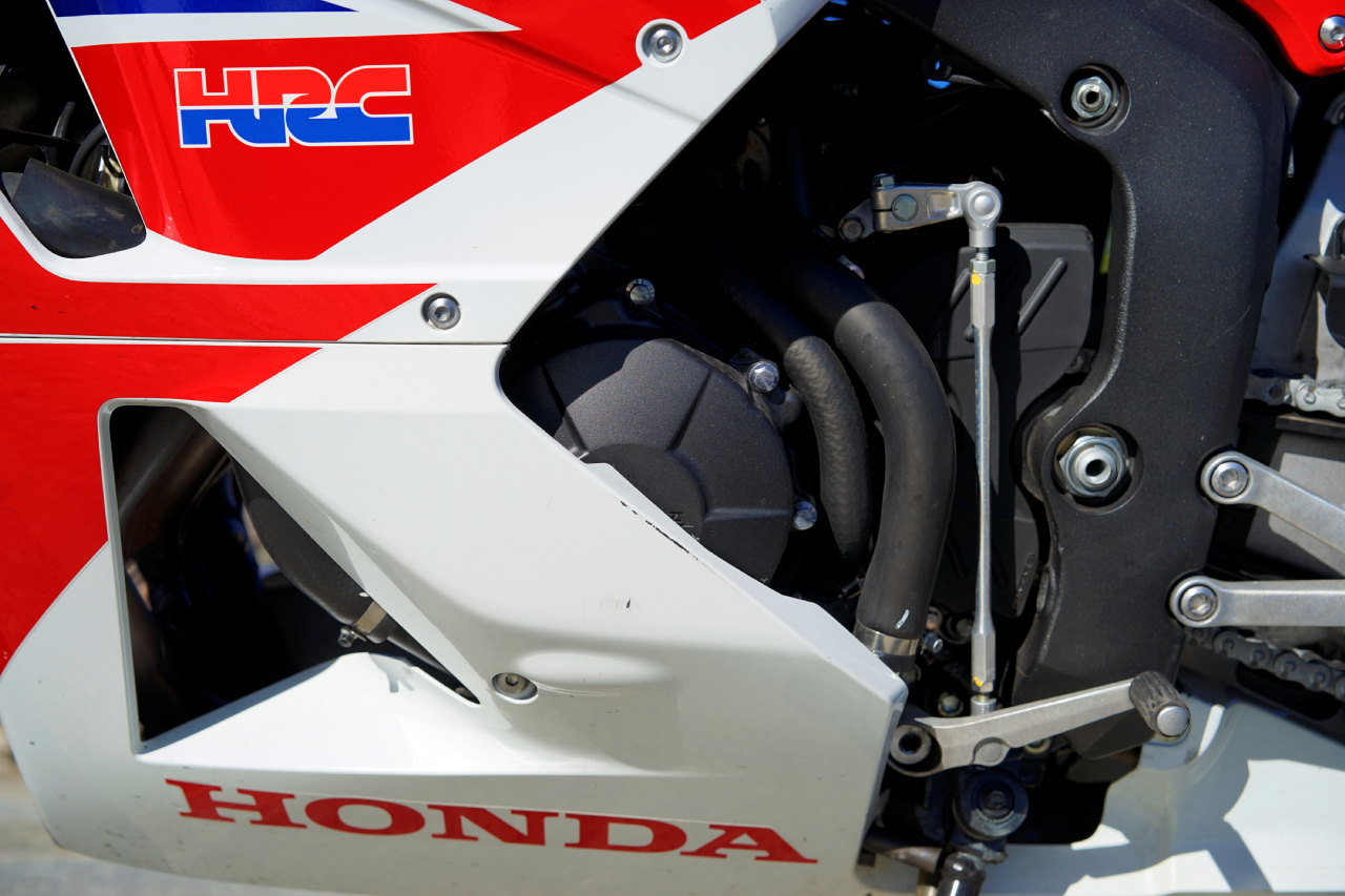 Honda CRB600RR - Essai routier 2015