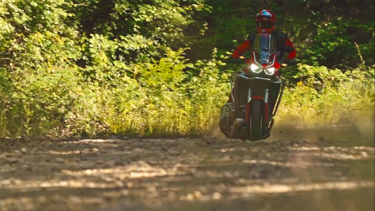 Honda CRF1100L Africa Twin e Africa Twin Adventure Sports - nuove foto