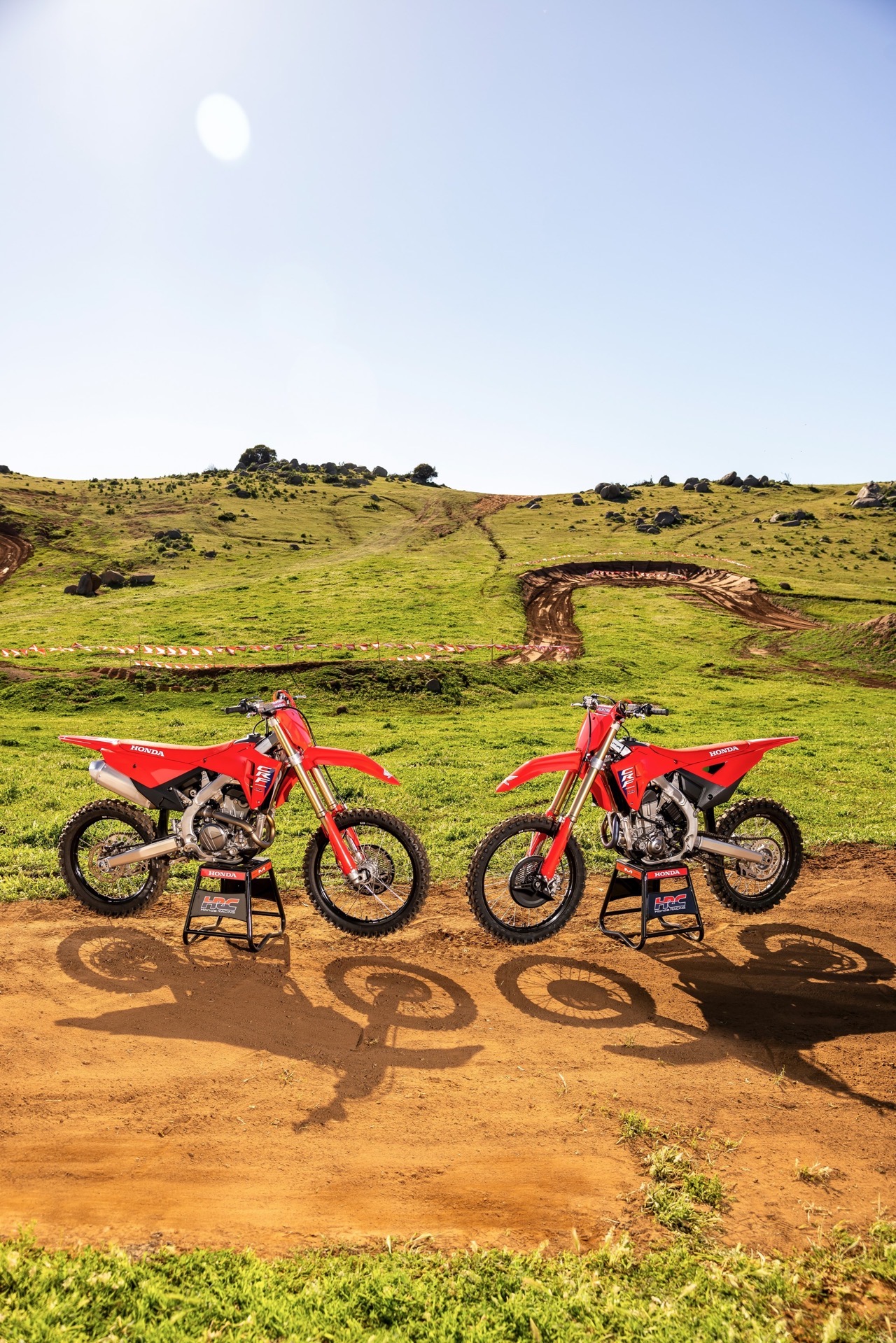 Honda CRF250R e CRF450R 2025 - Foto ufficiali