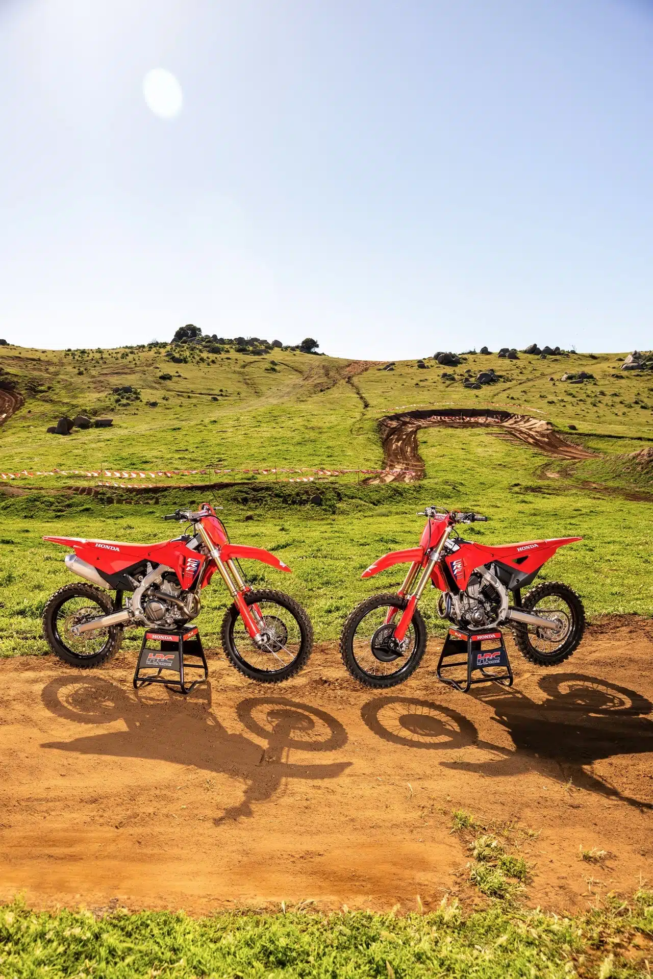 Honda CRF250R e CRF450R 2025 - Foto ufficiali