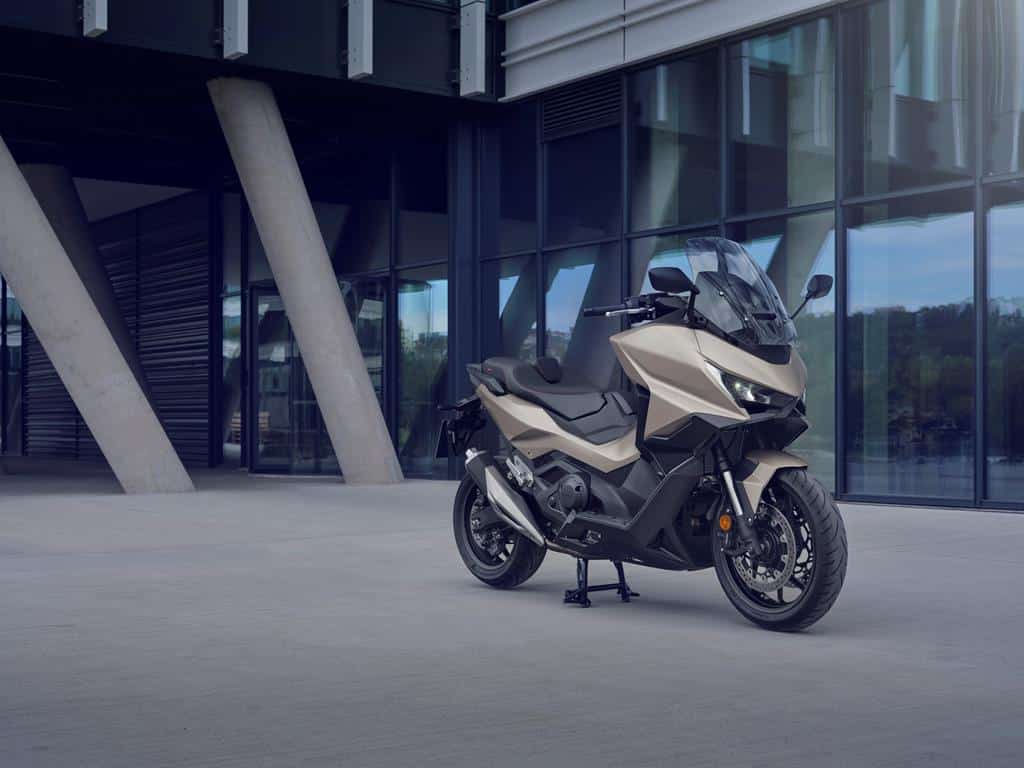 Honda Forza 750 2026