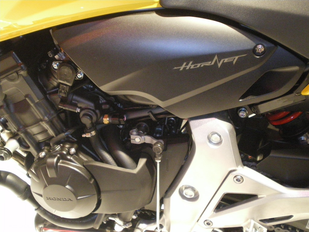 Honda Hornet - EICMA 2010