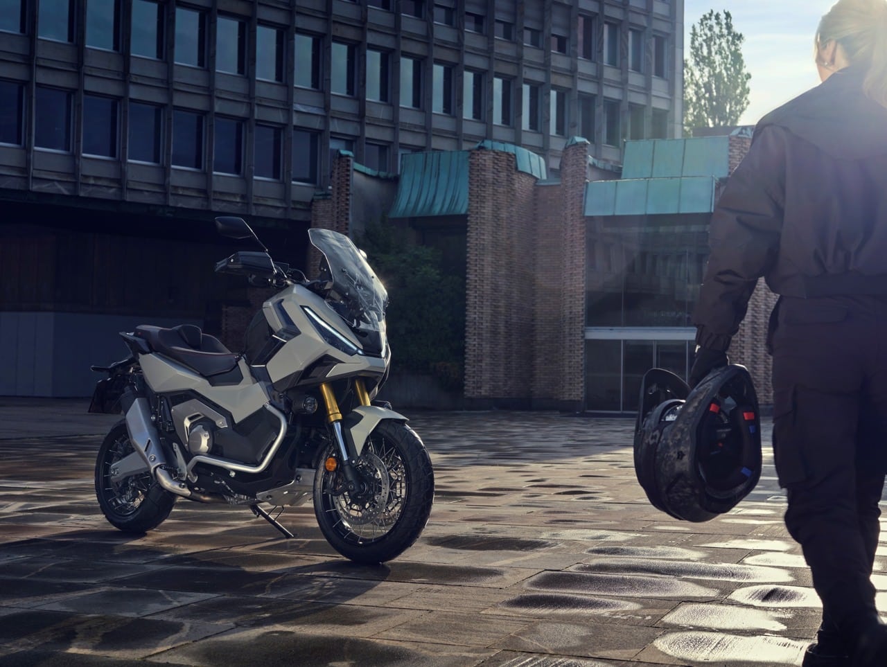 Honda X-ADV 2025 - Foto ufficiali