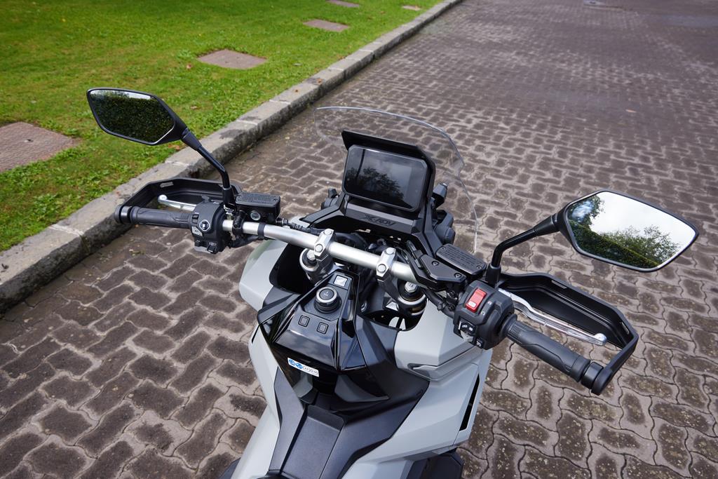 Honda X-ADV 2025 - Prova su strada