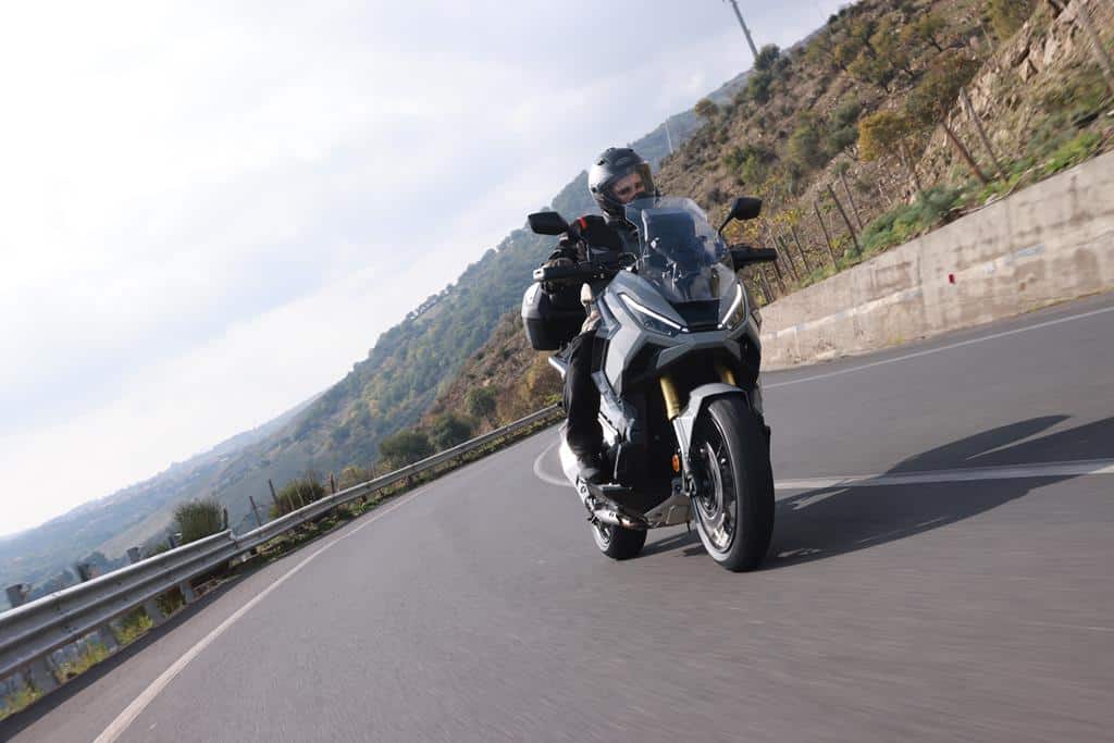 Honda X-ADV 2025 - Prova su strada