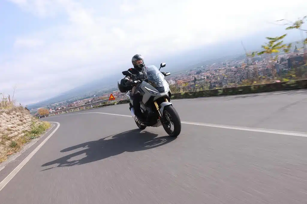 Honda X-ADV 2025 - Prova su strada