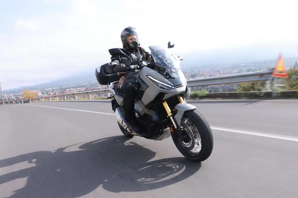Honda X-ADV 2025 - Prova su strada