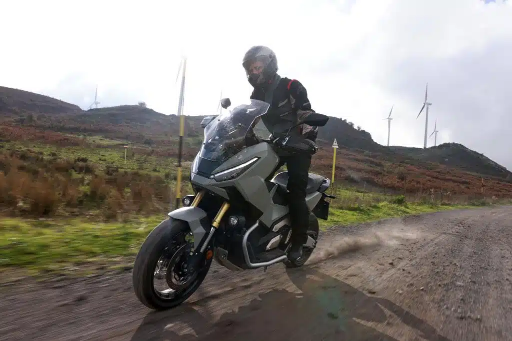 Honda X-ADV 2025 - Prova su strada