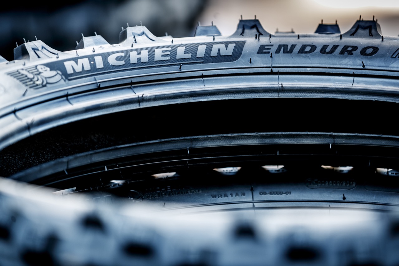 Husqvarna Motorcycles Italia e Michelin Italia - accordo 2020 