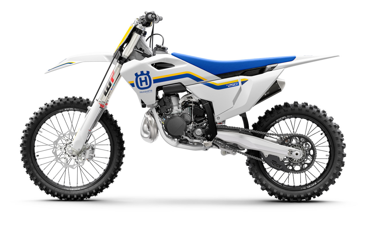 Husqvarna Motorcycles - linea Heritage Enduro e Motocross 2023 