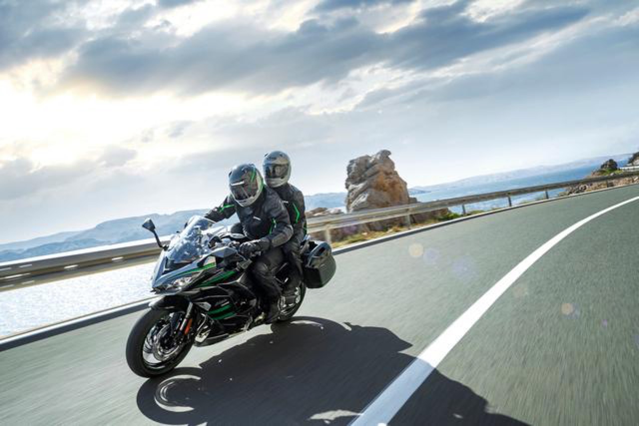 Kawasaki Demo Ride Tour 2020 - foto 