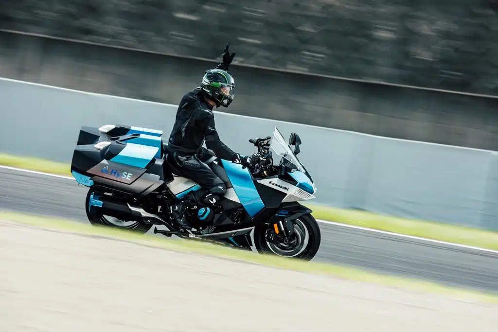 Kawasaki HySE - Test a Suzuka