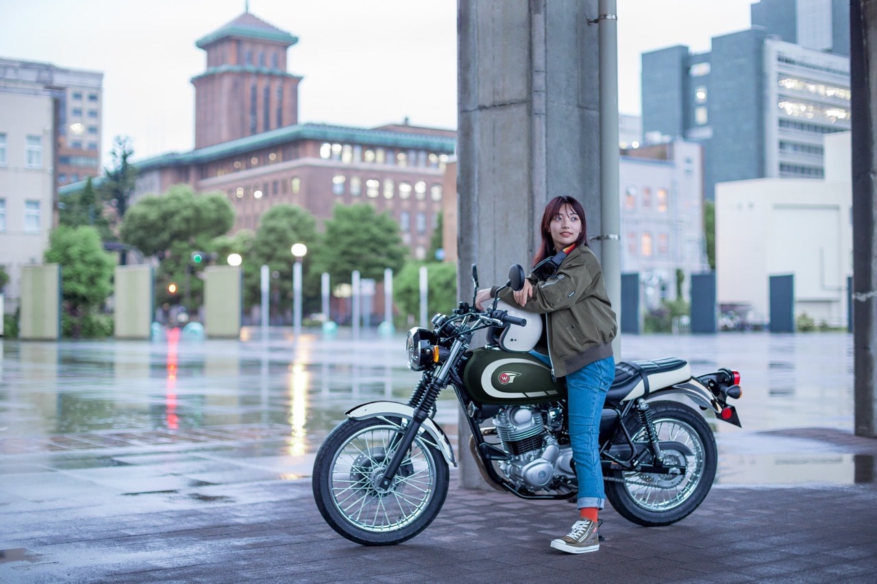 Kawasaki Versys 650, W230 e Meguro S1 MY 2026