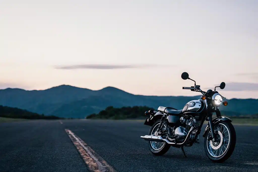 Kawasaki W230 e Meguro S1 