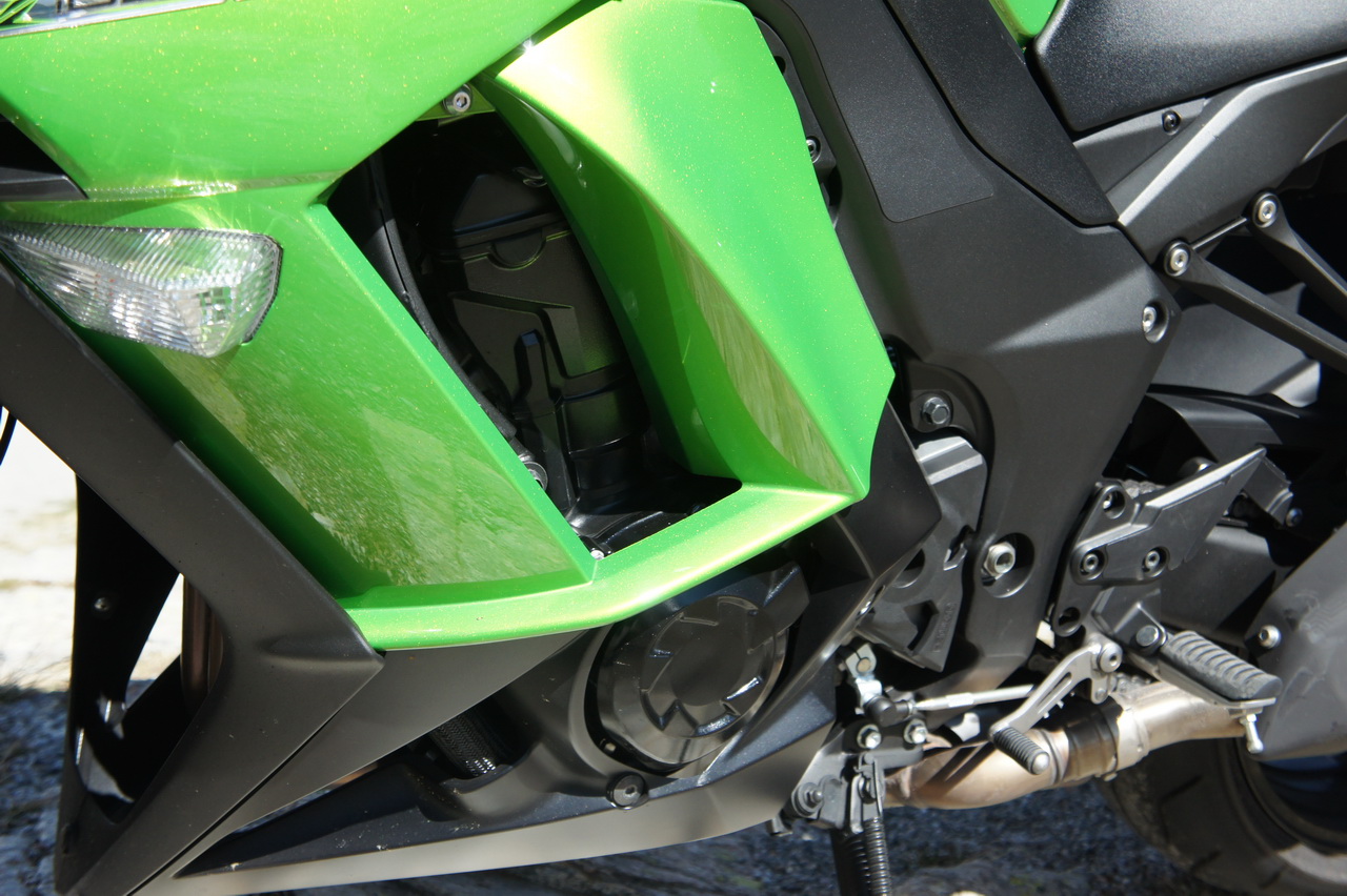 Kawasaki Z1000 SX - Essai routier 2014