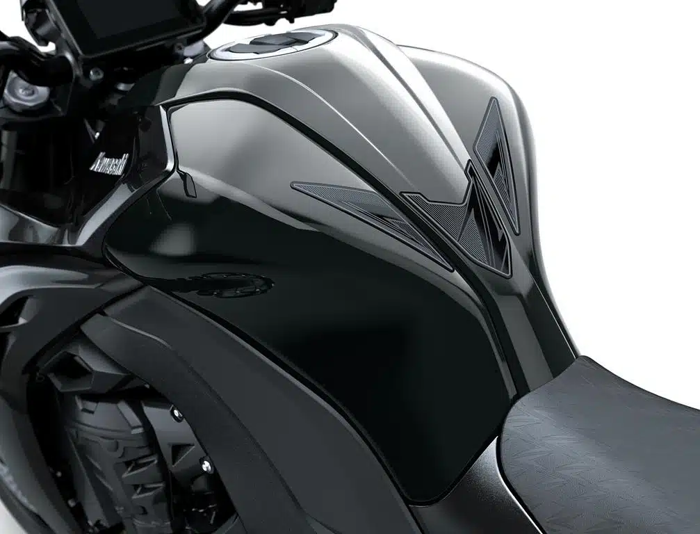 Kawasaki Z1100 e Z1100 SE 2026 