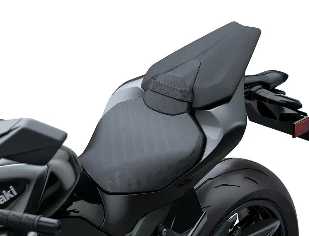Kawasaki Z1100 e Z1100 SE 2026 