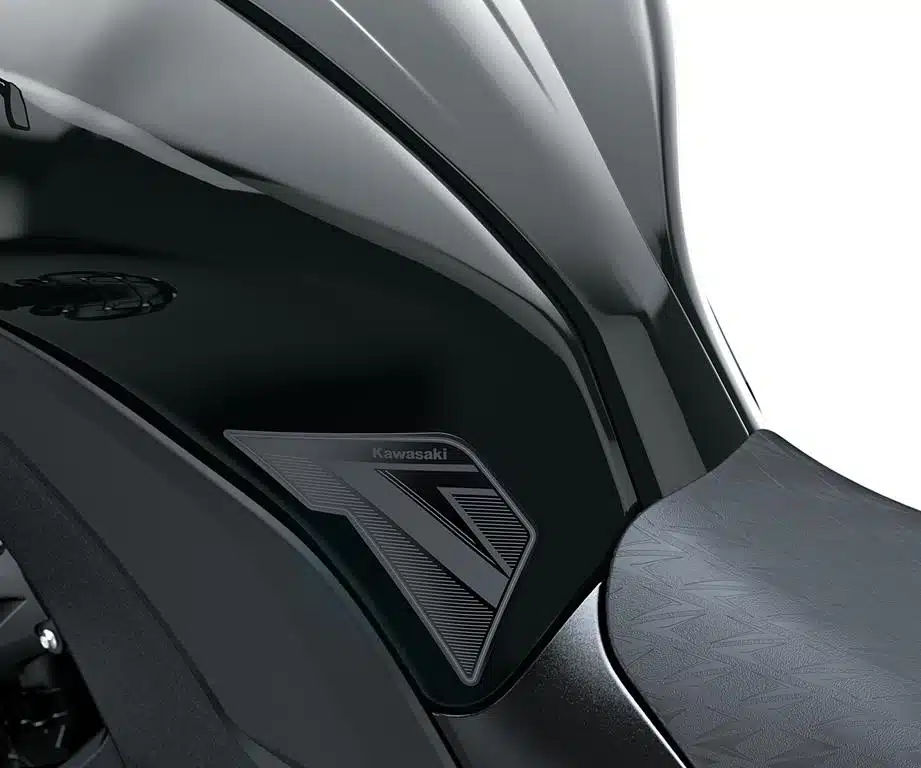 Kawasaki Z1100 e Z1100 SE 2026 