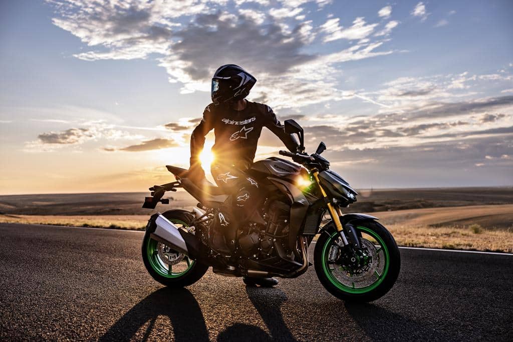 Kawasaki Z1100 e Z1100 SE 2026 