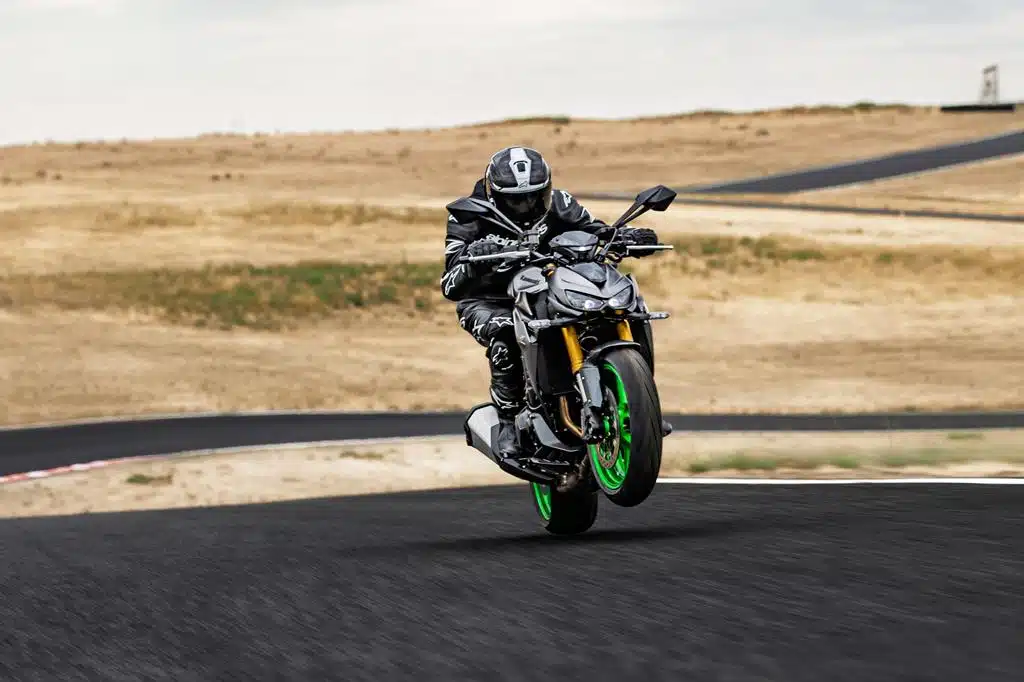 Kawasaki Z1100 e Z1100 SE 2026 