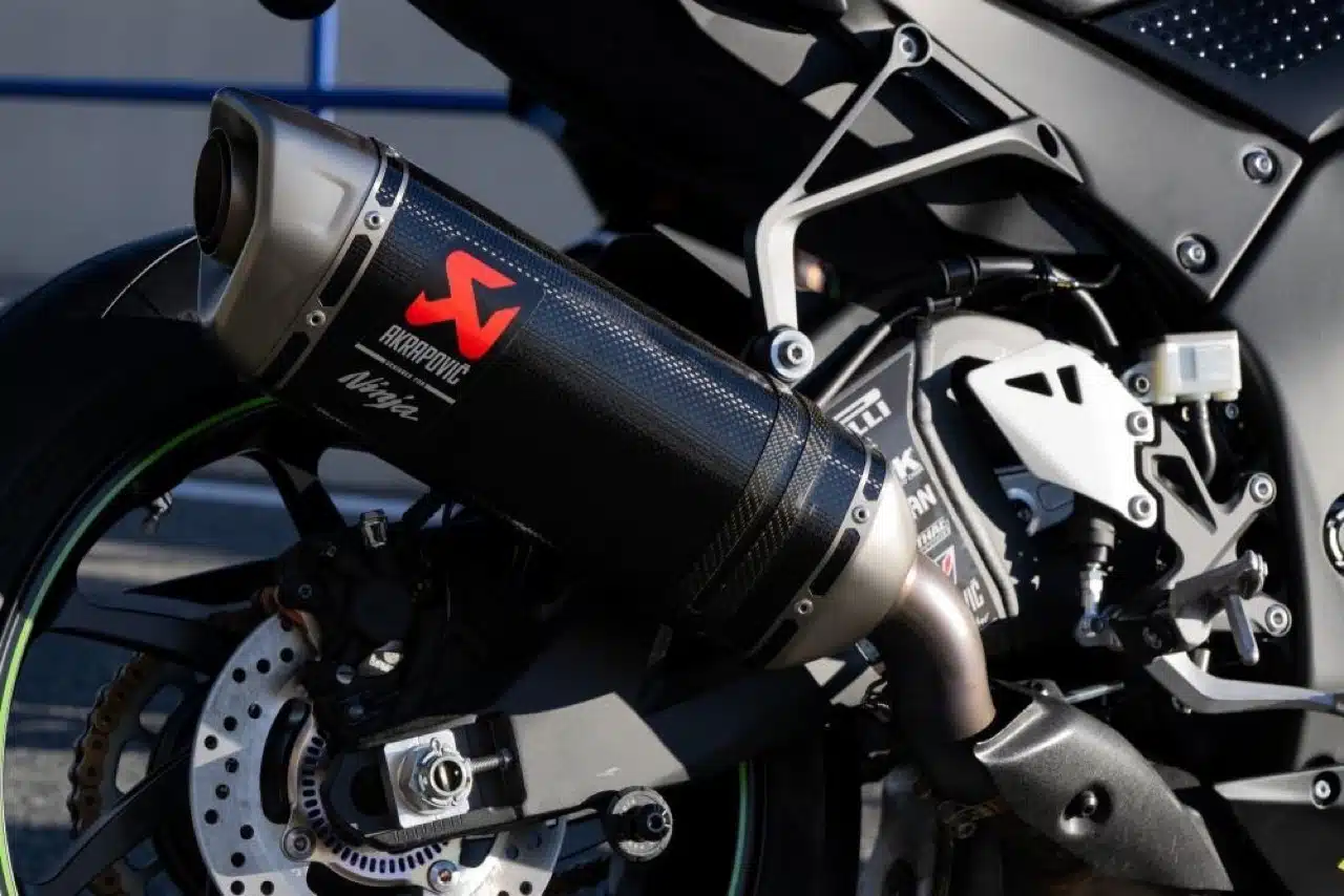 Kawasaki ZX-10RR Winter Test - Foto ufficiali